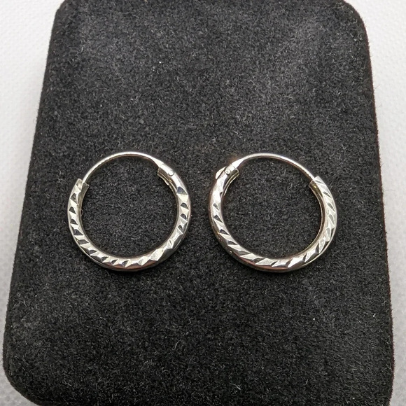 Jewelry - Sterling hoops